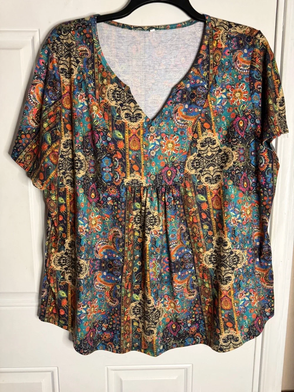 Boho Paisley V-Neck Short Sleeve Top - Multicolor - Picture 8 of 8